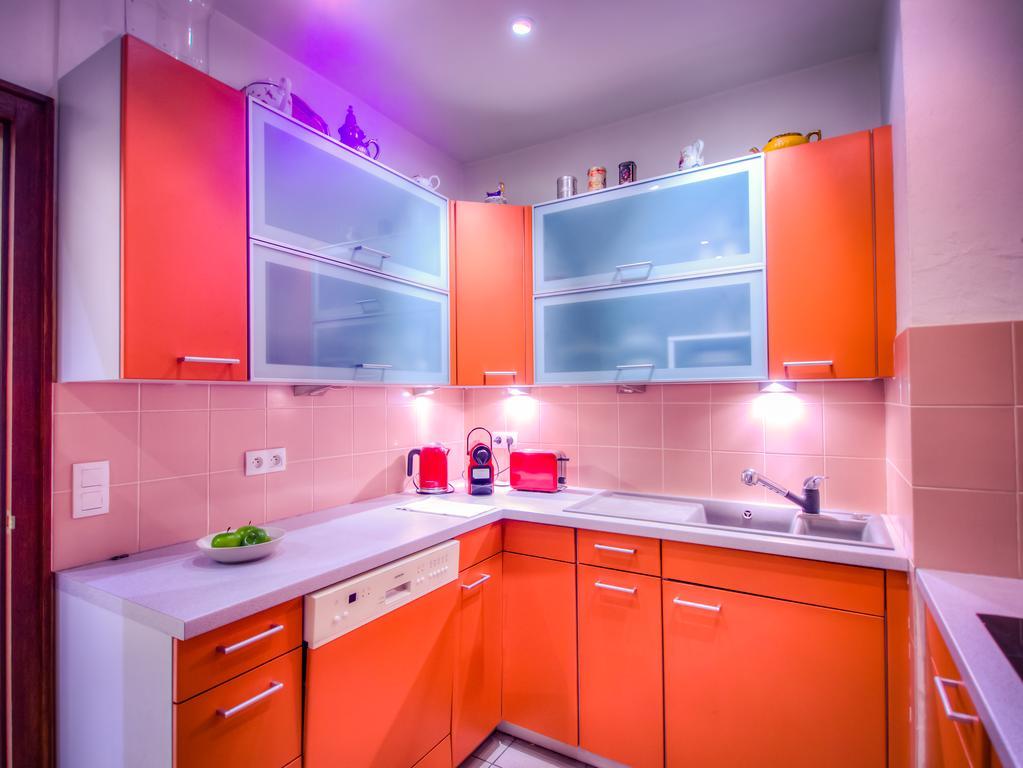 Central Sunny Spacious Appartement